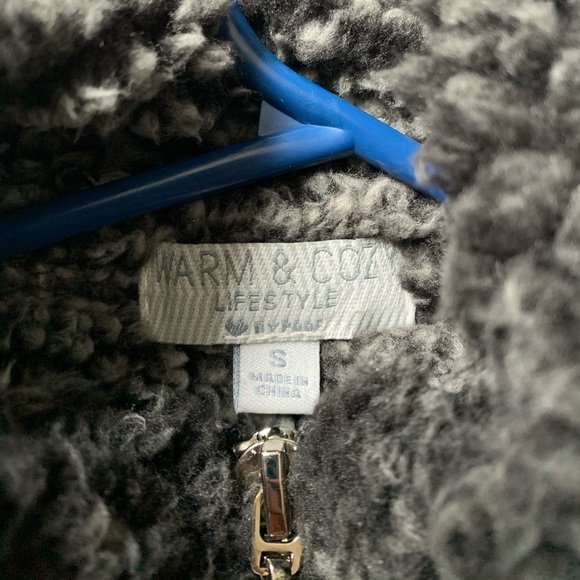 Cropped half zip teddy sweater - Picture 3 of 4